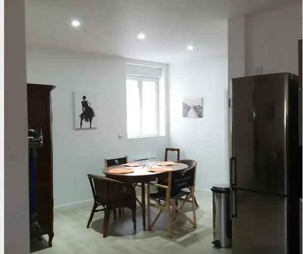 Apartament Hyper-centre Avec Sauna Et Parking Prive *